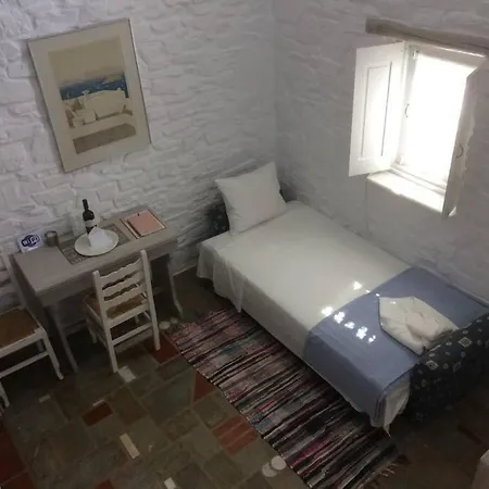 Дом отдыха In Drios, Paros Island, Greece.